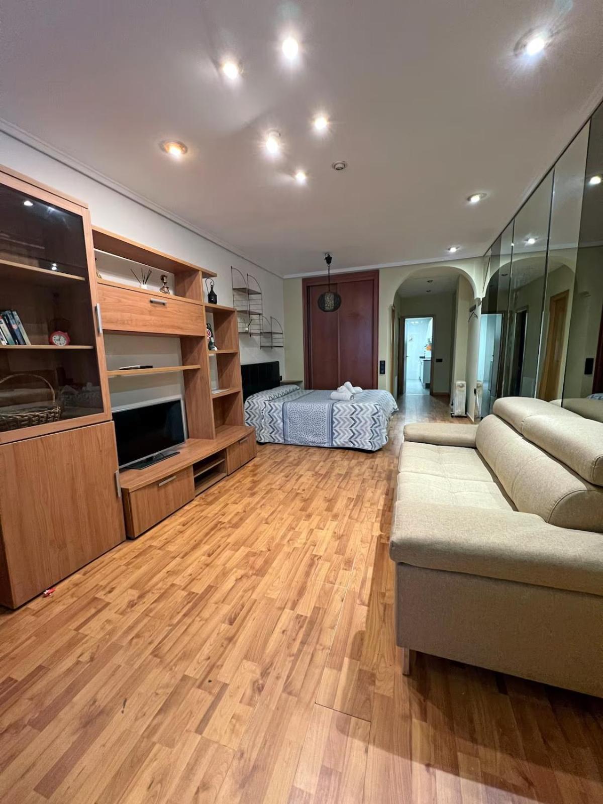 Estudio Para Parejas Con Wifi En La Playa Walencja Zewnętrze zdjęcie